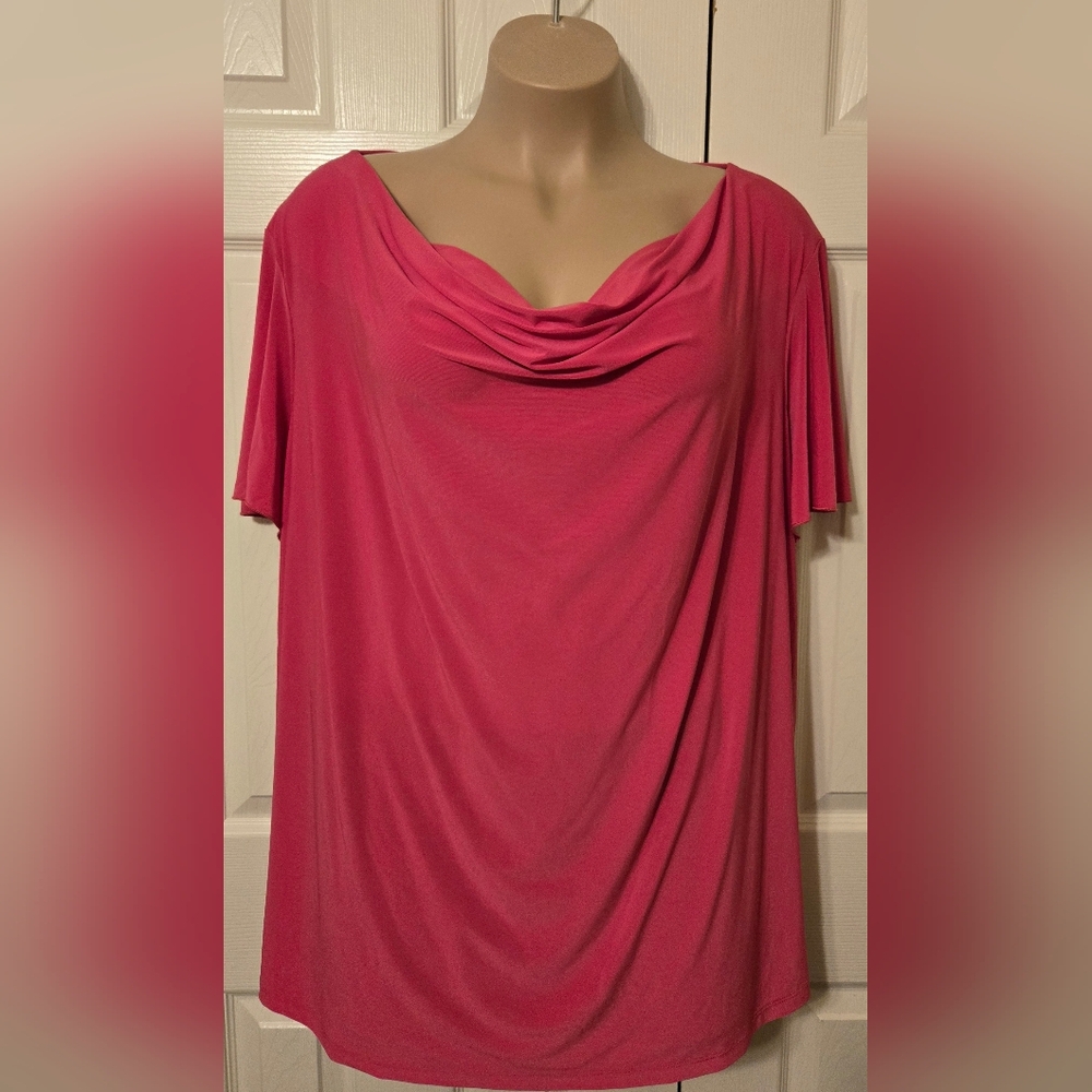 Draped collar top